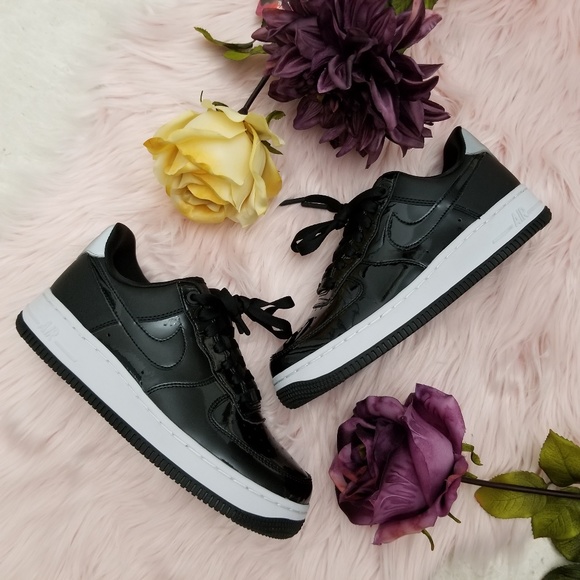 Nike Air Force 1 '07 SE Premium Women's Shoes - Picture 5 of 8